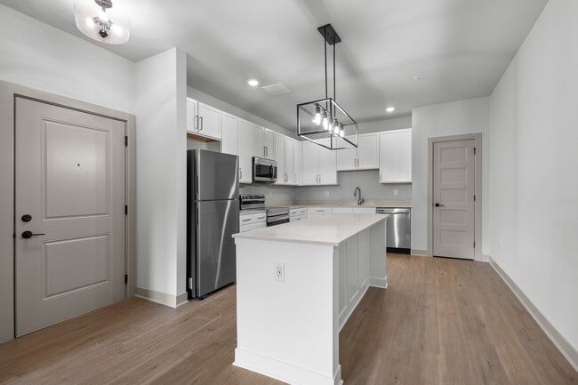 Allure Apartments LLC in Whiteland, IN - Building Photo - Building Photo