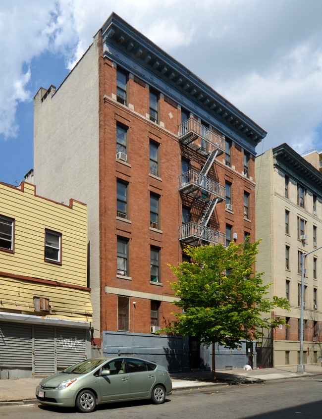 1139 Clay Ave in Bronx, NY - Foto de edificio - Building Photo