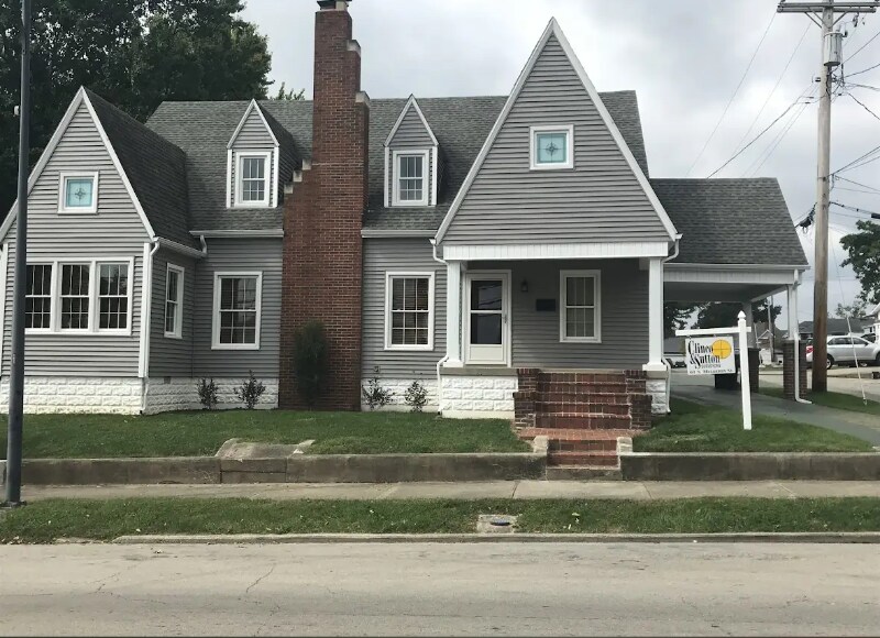 61 S Mulberry St in Wilmington, OH - Building Photo