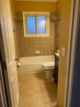 8648 Tralee Ct in Cincinnati, OH - Building Photo - Building Photo