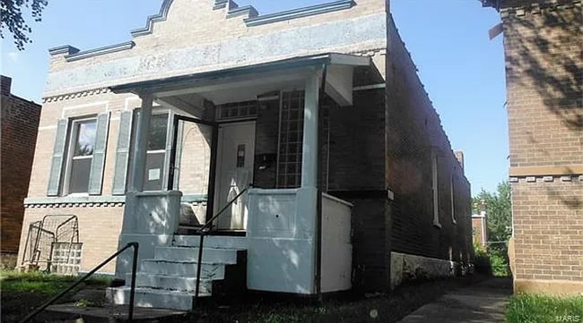 property at 3337 Liberty St