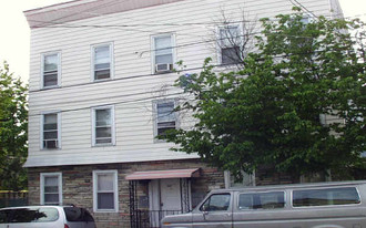 9 Sheridan Ave Apartments