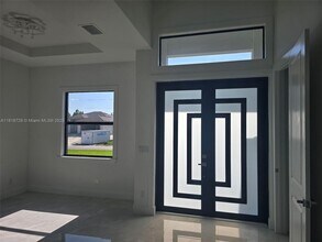 815 Anaconda Ave S in Lehigh Acres, FL - Foto de edificio - Building Photo