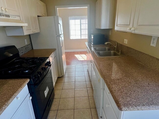 3136 44th St in San Diego, CA - Building Photo - Building Photo