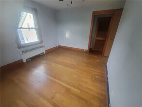 10 Standish Ave in Providence, RI - Building Photo - Building Photo