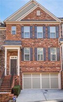 2541 Sibley Dr in Atlanta, GA - Building Photo