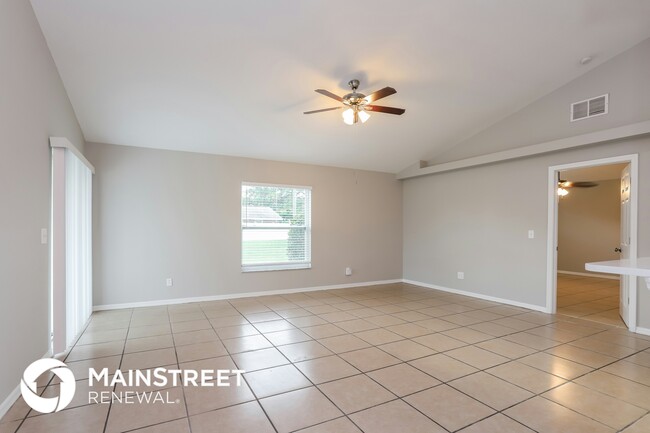 5705 33rd Dr E in Palmetto, FL - Building Photo - Building Photo