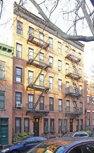 242 Baltic St in Brooklyn, NY - Building Photo - Building Photo