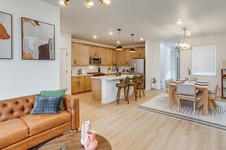 21176 E 62nd Dr in Aurora, CO - Building Photo - Building Photo