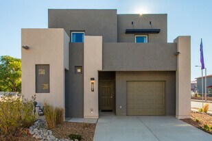 339 San Clemente Ave NW in Albuquerque, NM - Building Photo