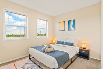 212 Hidden Hills Rd NW in Calgary, AB - Building Photo - Building Photo