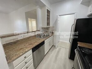 375 Central Ave in Riverside, CA - Building Photo - Building Photo