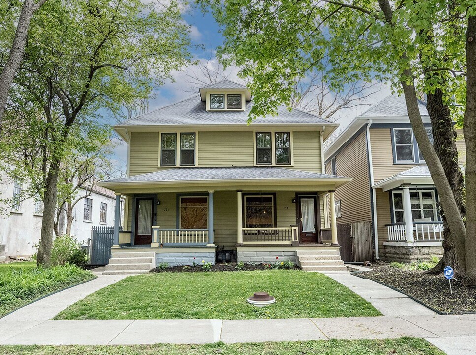 721-721 Woodruff Pl E Dr in Indianapolis, IN - Building Photo