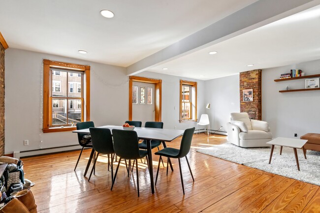 71 Boylston St in Brookline, MA - Building Photo - Building Photo