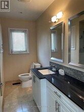 222 Cummer Ave in Toronto, ON - Building Photo - Building Photo