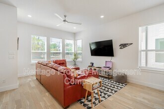 719 Eleanor Ave in San Antonio, TX - Building Photo - Building Photo