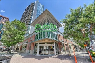 44 Peachtree Pl NE in Atlanta, GA - Building Photo - Building Photo