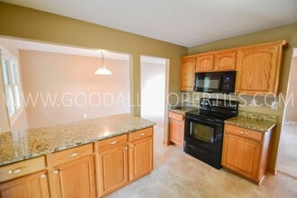 1116 39th St in West Des Moines, IA - Building Photo - Building Photo