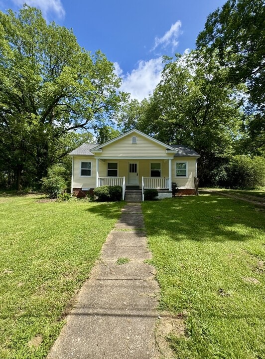 1516 Central Ave in Tupelo, MS - Building Photo