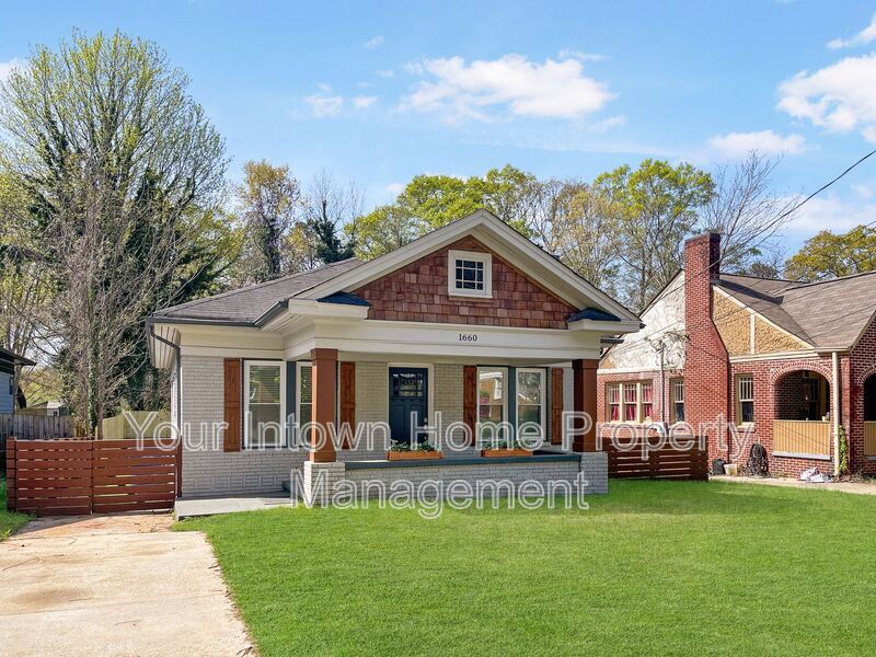 1660 Stokes Ave SW in Atlanta, GA - Building Photo
