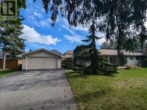 2209 Alderslea Crescent in Innisfil, ON - Building Photo - Building Photo