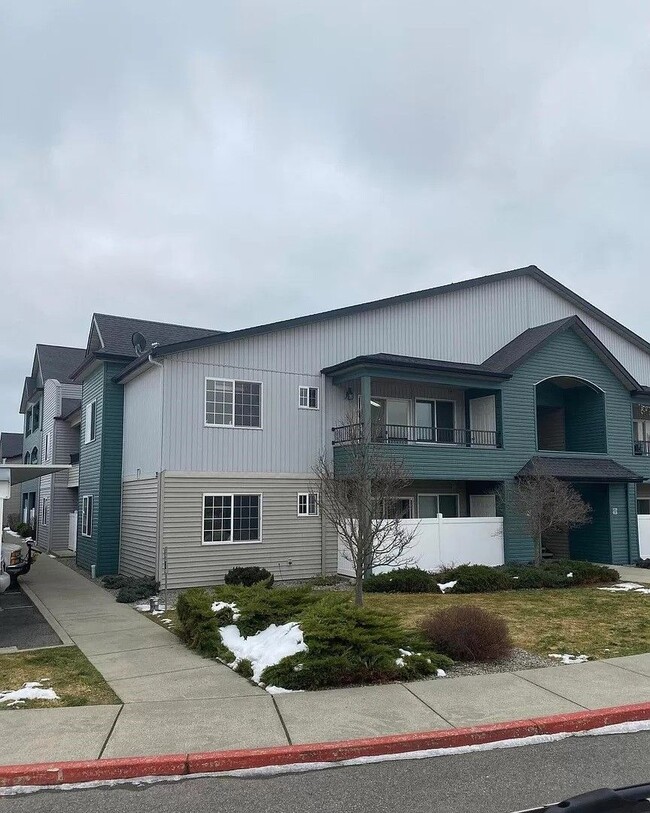 352 N Promenade Loop in Post Falls, ID - Building Photo - Building Photo