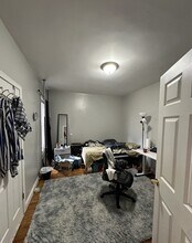 8 Montfern Ave in Boston, MA - Foto de edificio - Building Photo