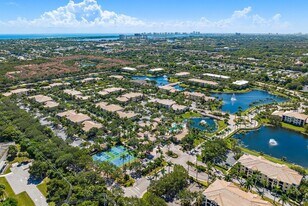 3023 Alcazar Pl, Unit 107 in Palm Beach Gardens, FL - Building Photo