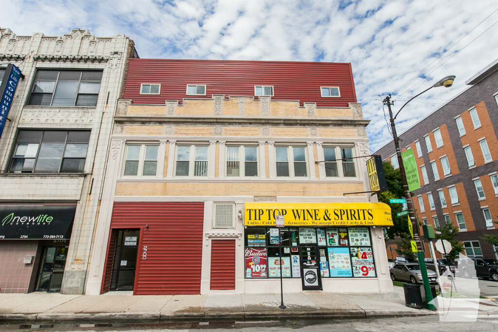 2700 W North Ave, Unit #302 in Chicago, IL - Building Photo