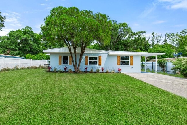 3445 Eve Dr E in Jacksonville, FL - Building Photo - Building Photo