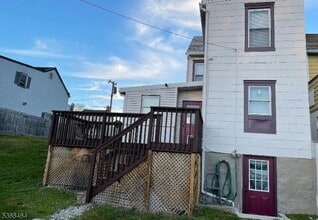 258 Chambers St in Phillipsburg, NJ - Building Photo - Building Photo