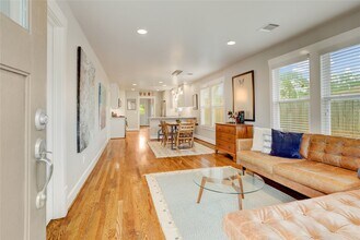 4807 Averill St in Houston, TX - Building Photo - Building Photo