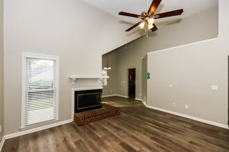 3609 Wood Duck Ct NW in Concord, NC - Foto de edificio - Building Photo
