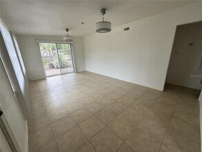 4680 Royal Palm Ave in Sarasota, FL - Building Photo - Building Photo