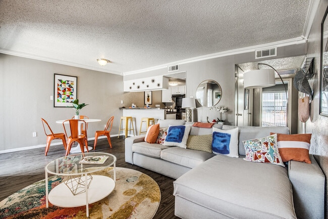 The Link in Dallas, TX - Building Photo - Building Photo