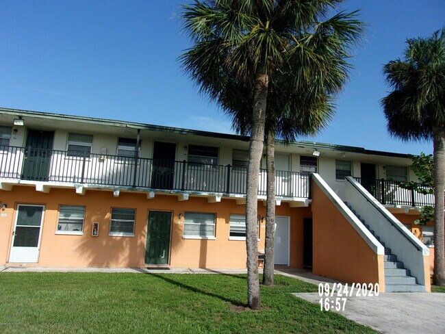 property at 1713 Dixon Blvd