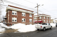 39-41 Richardson Ave in Wakefield, MA - Foto de edificio - Building Photo