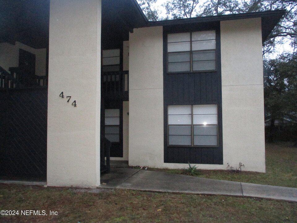 474 Lombard St in Orange Park, FL - Building Photo