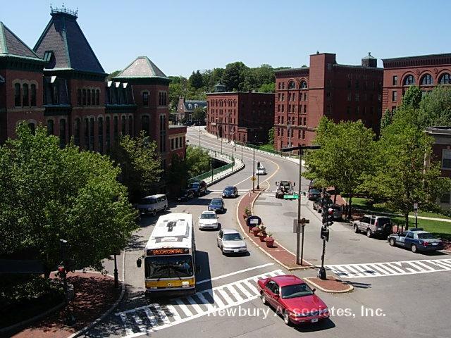 1213 Adams St in Boston, MA - Foto de edificio - Building Photo