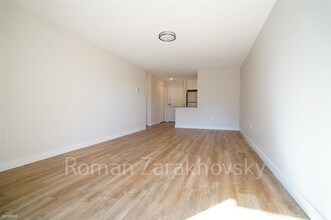 25 Webster Ave-Unit -# 13RZ in Somerville, MA - Building Photo - Building Photo
