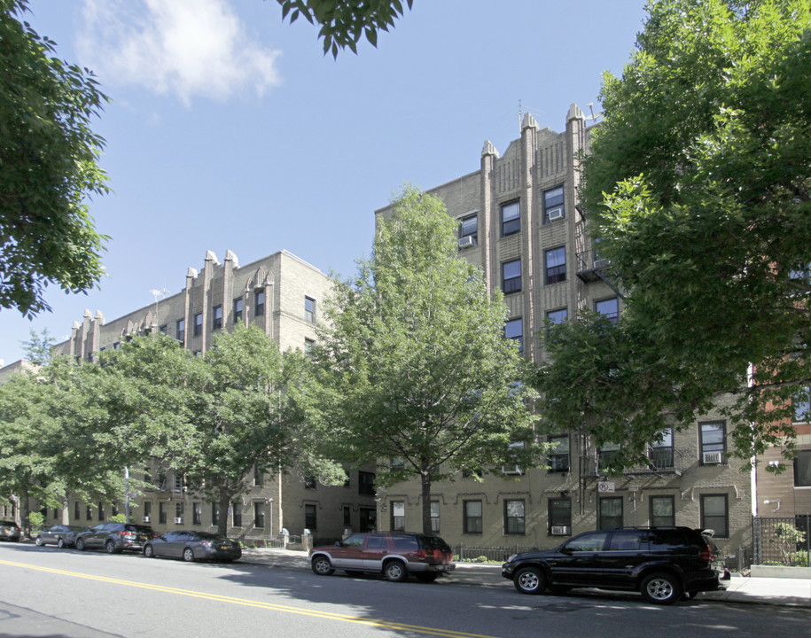 1045 St Johns Pl in Brooklyn, NY - Building Photo