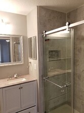 8800 Latrec Ave, Unit 107 in Orlando, FL - Foto de edificio - Building Photo