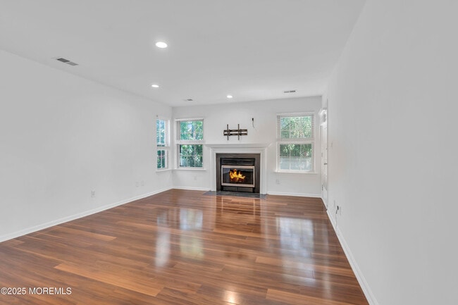 property at 260 Crosspointe Dr