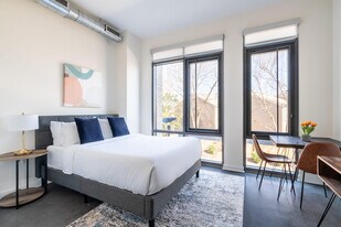 3110 Mt Vernon Ave in Alexandria, VA - Building Photo