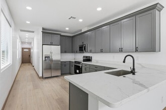 2805 Trumbull Rd in Phoenix, AZ - Building Photo - Building Photo