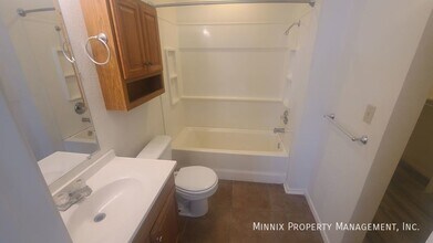 711 S Austin Ave, Unit 106 in Tulia, TX - Building Photo - Building Photo