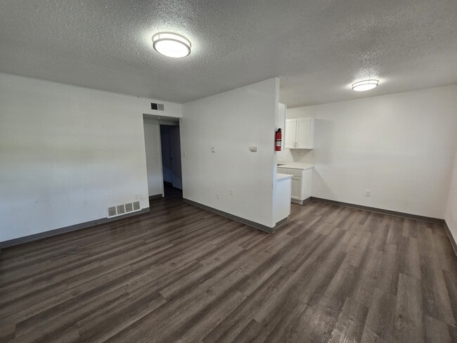 property at 701 E Pennington St