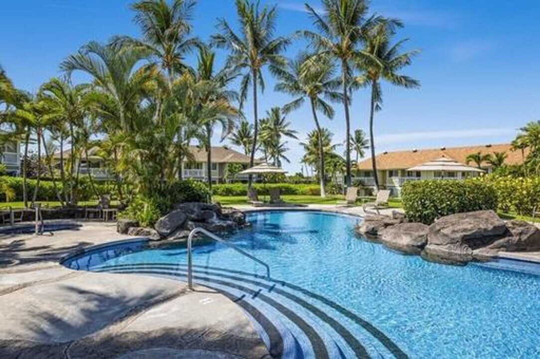 75-6100-6009 Ali‘i Dr in Kailua Kona, HI - Building Photo