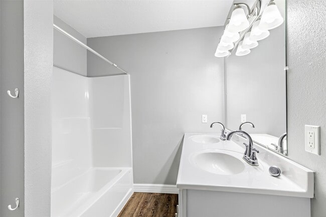 property at 520 E Defee Ave