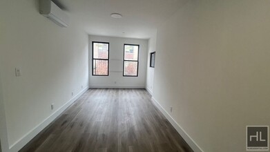 900 Rogers Ave in Brooklyn, NY - Building Photo - Building Photo